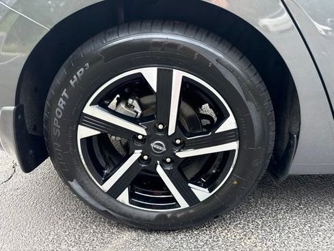 Used 2024 Nissan Sentra SV w/ All-Weather Package FWD image 9
