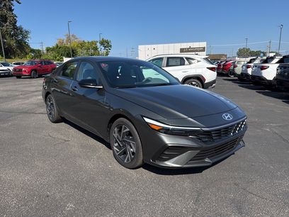 New 2025 Hyundai Elantra Sport