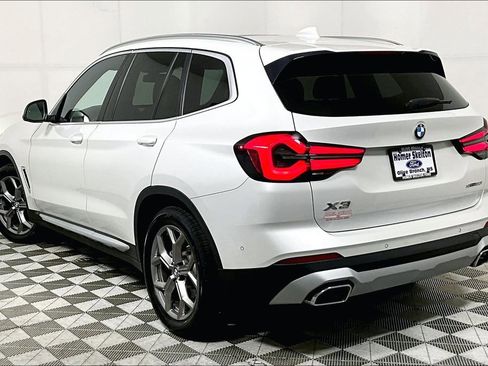 Used 2024 BMW X3 sDrive30i w/ Premium Package w/ZPA image 11