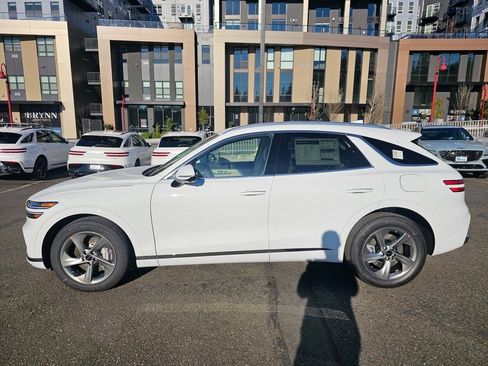 New 2026 Genesis GV70 2.5T Advanced image 8