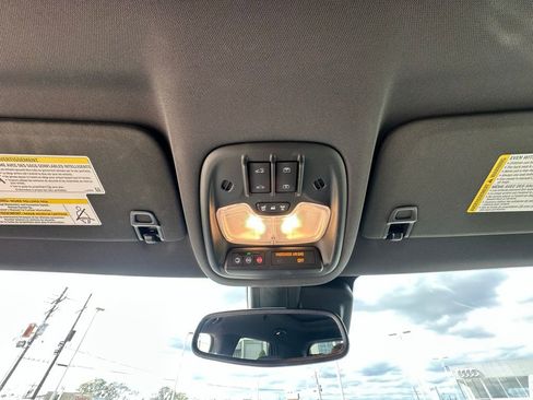 Used 2022 Chevrolet TrailBlazer RS w/ Sun and Liftgate Package image 20