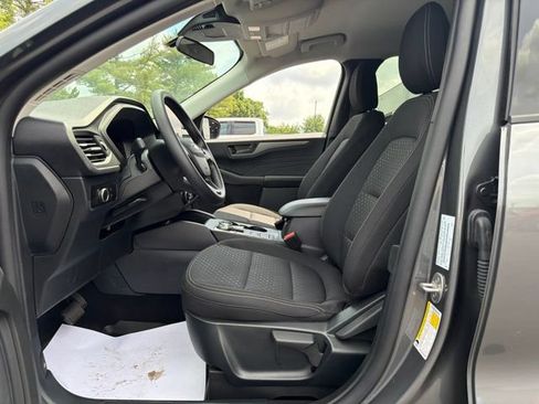 Used 2025 Ford Escape Active AWD/4WD image 16