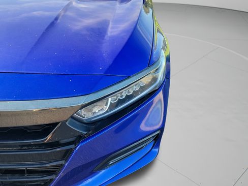 Used 2019 Honda Accord Sport image 10