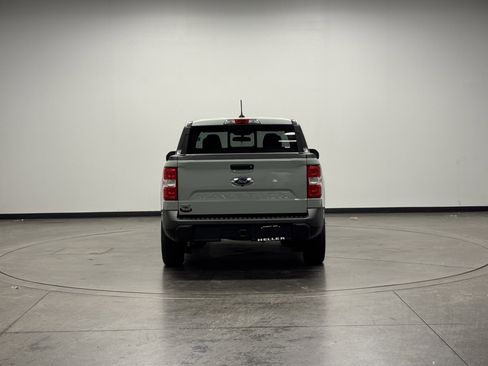 Used 2024 Ford Maverick Lariat image 7