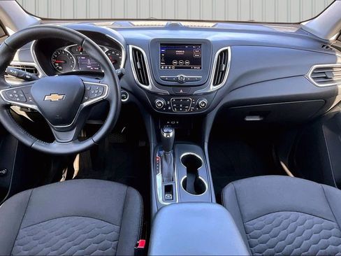 Used 2021 Chevrolet Equinox LT FWD image 6