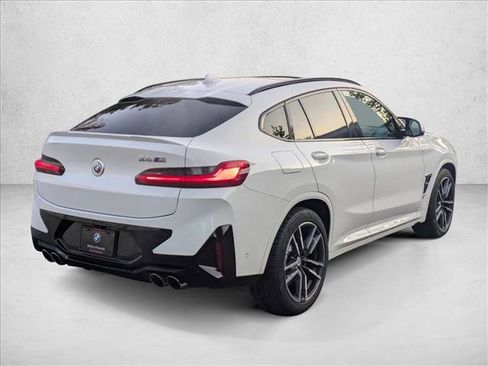 Used 2022 BMW X4 M image 5