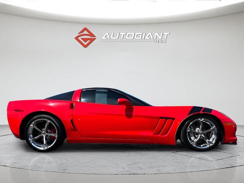 Used 2012 Chevrolet Corvette Grand Sport w/ 3LT Preferred Equipment Group RWD image 9