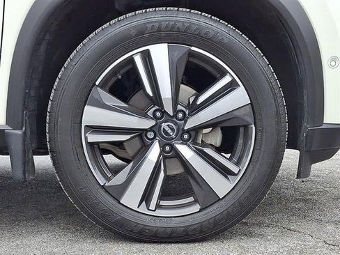 Used 2023 Nissan Rogue Platinum w/ Platinum Premium Package image 8