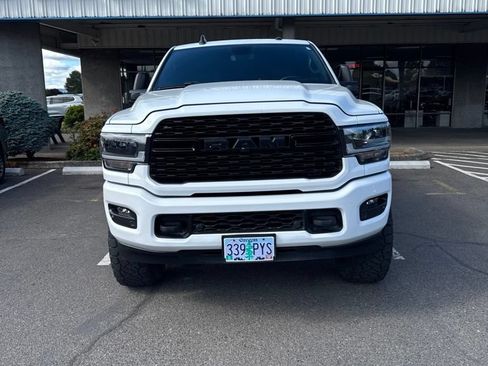 Used 2024 RAM 2500 Big Horn w/ Night Edition AWD/4WD image 2