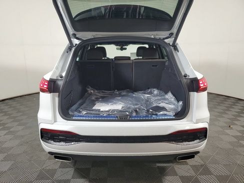New 2026 Audi Q5 Premium AWD/4WD image 9