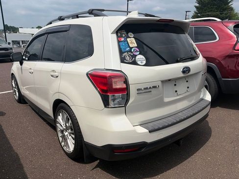 Used 2017 Subaru Forester 2.5i Limited AWD/4WD image 6