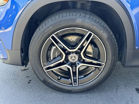 Used 2024 Mercedes-Benz GLB 250 image 12