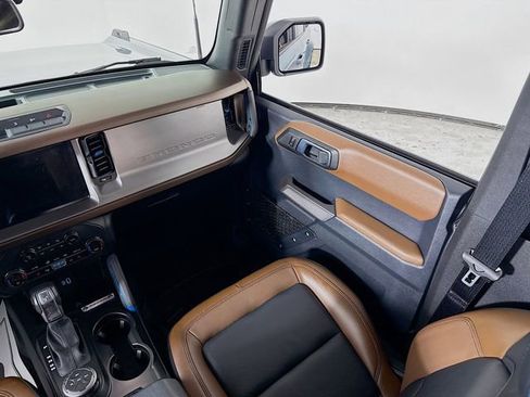Used 2023 Ford Bronco Outer Banks image 23