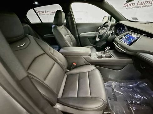Used 2023 Cadillac XT4 Premium Luxury AWD/4WD image 28