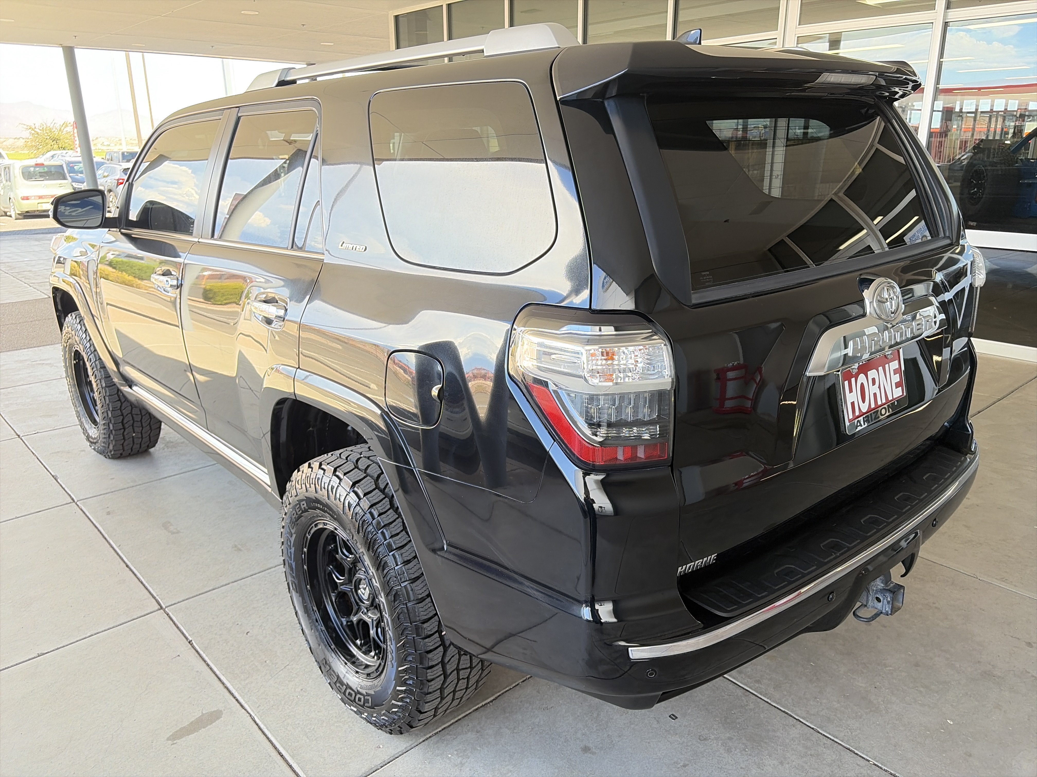 Used 2019 Toyota 4Runner Limited AWD/4WD image 6