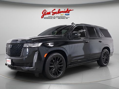 Used 2022 Cadillac Escalade Premium Luxury w/ Touring Package AWD/4WD image 3