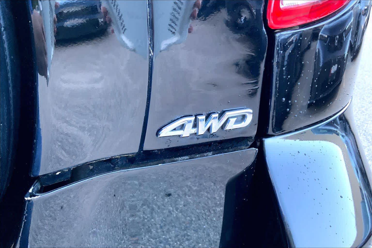 Used 2012 Toyota RAV4 4WD w/ Value Pkg image 9