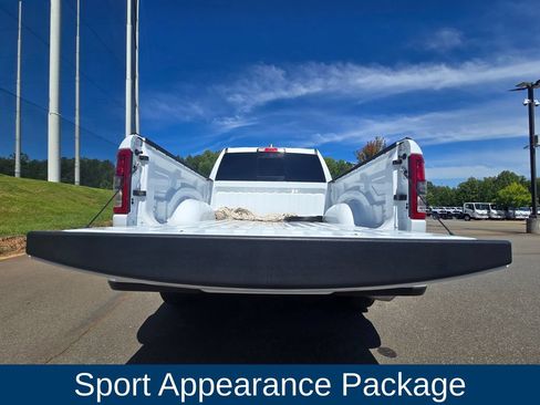 Used 2024 RAM 1500 Tradesman AWD/4WD image 4