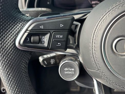 Used 2020 Audi R8 V10 image 18