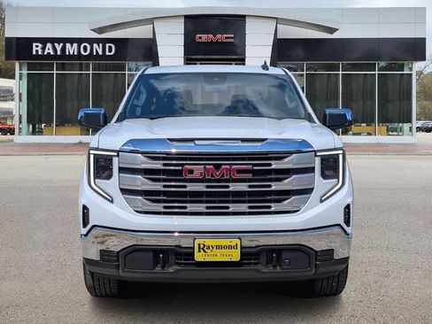 New 2026 GMC Sierra 1500 SLE AWD/4WD image 2