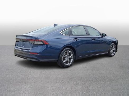 Used 2024 Honda Accord EX image 4