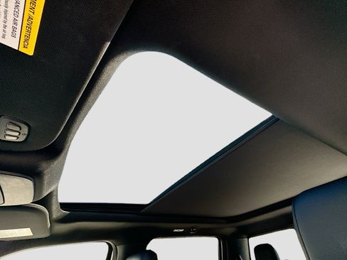 Used 2024 Ford F150 Lariat w/ FX4 Off-Road Package image 20