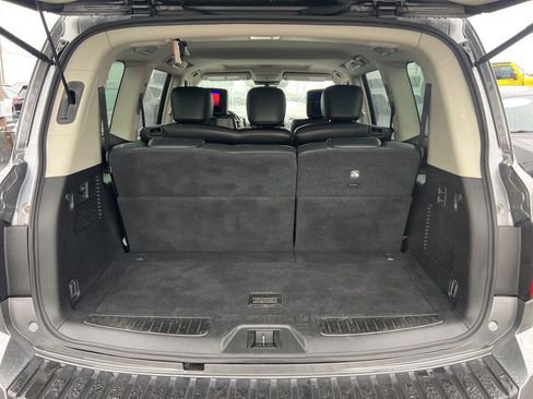 Used 2021 Nissan Armada Platinum image 14