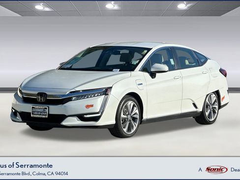 Used 2020 Honda Clarity Plug-In Hybrid image 1