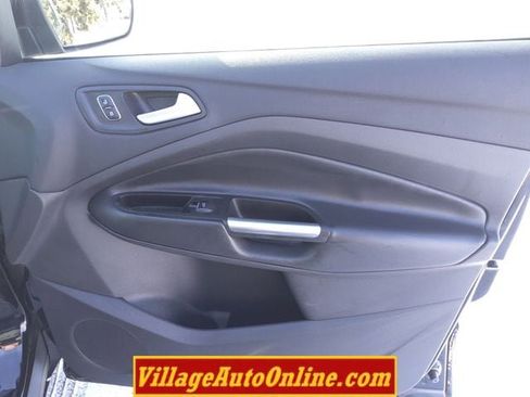 Used 2017 Ford Escape SE w/ Equipment Group 201A image 31