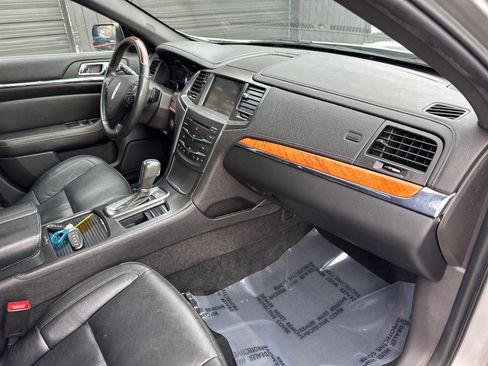 Used 2013 Lincoln MKS image 20