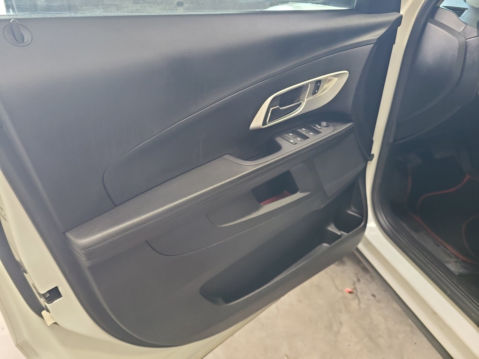 Used 2016 Chevrolet Equinox LS FWD image 12