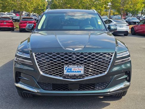 Used 2023 Genesis GV80 3.5T w/ Prestige Package AWD/4WD image 2