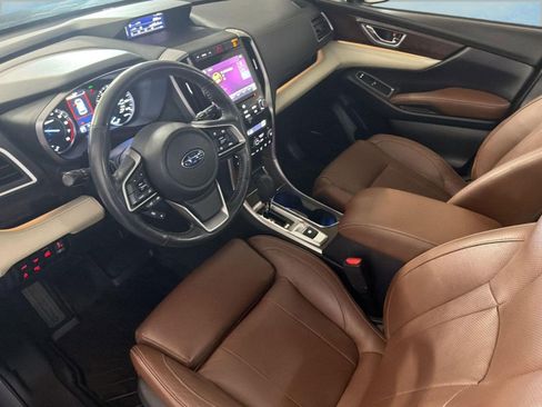 Used 2020 Subaru Ascent Touring w/ Popular Package #3 image 4