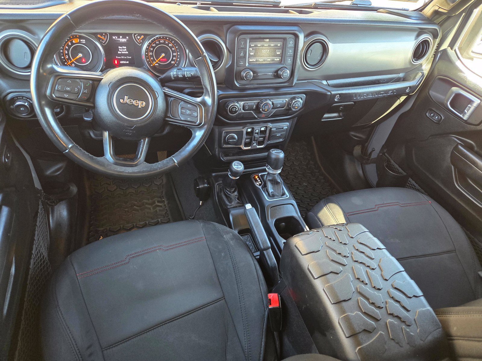 Used 2019 Jeep Wrangler Unlimited Sport S AWD/4WD image 10