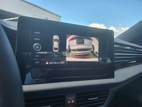 New 2025 Volkswagen Jetta Sport image 9