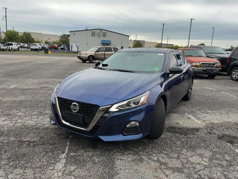Used 2020 Nissan Altima 2.5 SR w/ Premium Package AWD/4WD image 4