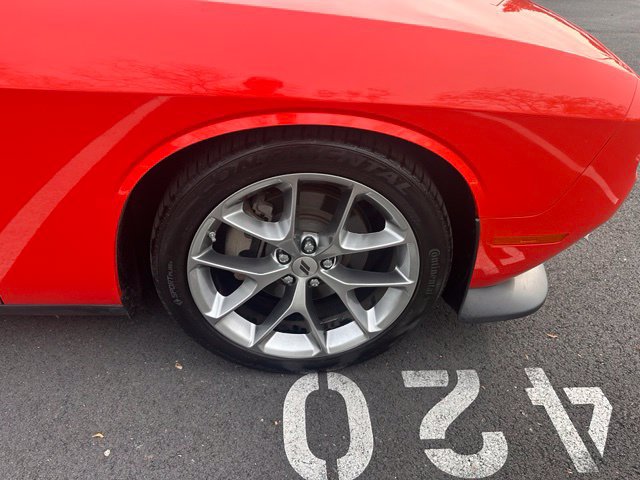 Used 2022 Dodge Challenger GT w/ Driver Convenience Group RWD image 15