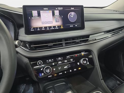 Certified 2022 INFINITI QX60 Luxe w/ Cargo Package AWD/4WD image 17