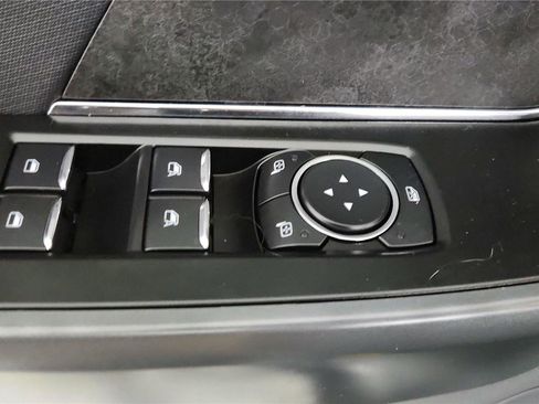 Used 2024 Ford F150 XLT w/ Equipment Group 302A MID image 17