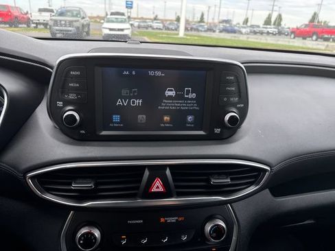Used 2019 Hyundai Santa Fe SE AWD/4WD image 18