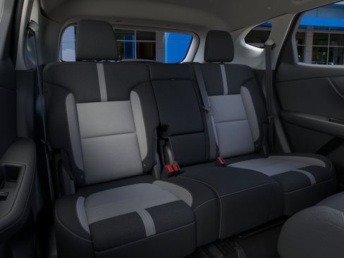 New 2026 Chevrolet Blazer LT w/ Convenience Package FWD image 17