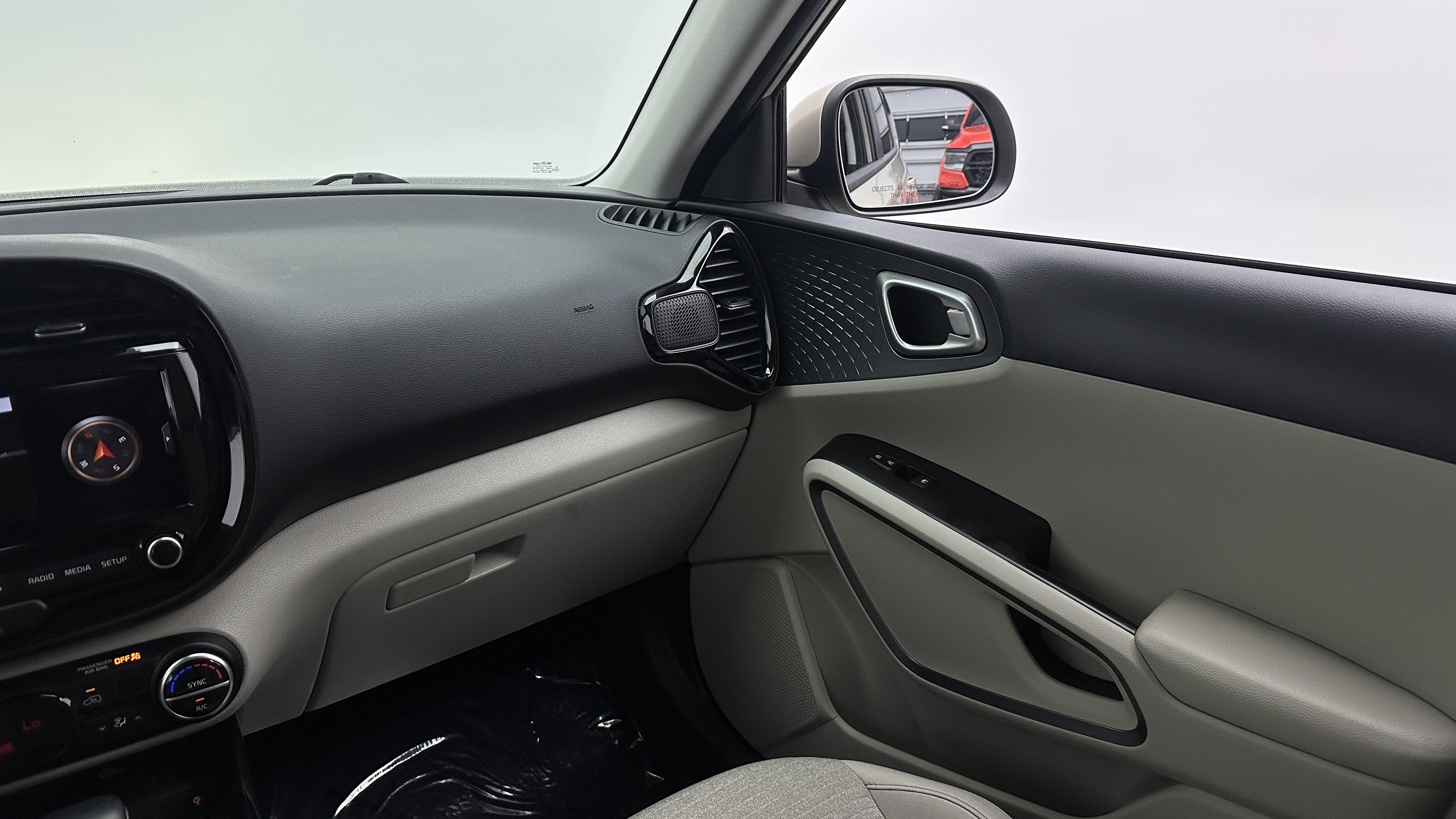 Used 2020 Kia Soul EX FWD image 33