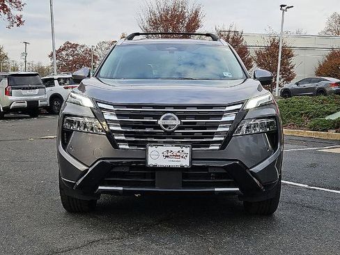 Certified 2025 Nissan Rogue Platinum AWD/4WD image 3