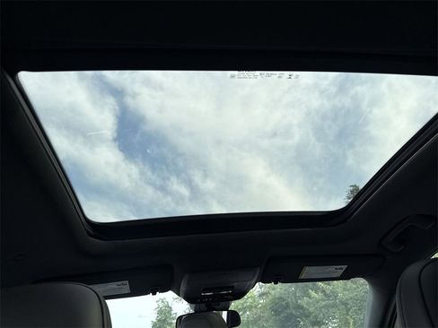 New 2026 GMC Terrain AT4 w/ Convenience Package III image 24