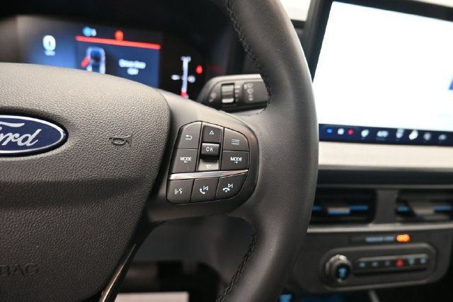 Used 2025 Ford Maverick XLT w/ XLT Luxury Package AWD/4WD image 18