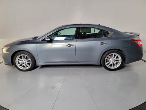 Used 2010 Nissan Maxima 3.5 SV w/ Premium Pkg image 7