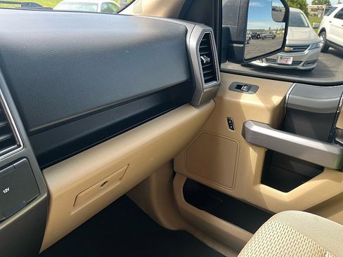 Used 2018 Ford F150 XLT w/ Equipment Group 302A Luxury AWD/4WD image 26