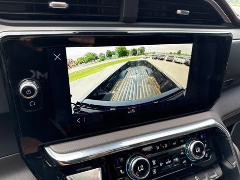 Used 2025 GMC Sierra 3500 Denali w/ Denali Reserve Package AWD/4WD image 36