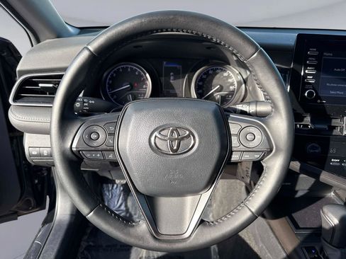 Used 2021 Toyota Camry SE image 28