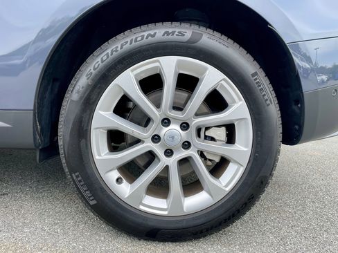 Certified 2025 Land Rover Range Rover Sport AWD/4WD image 10